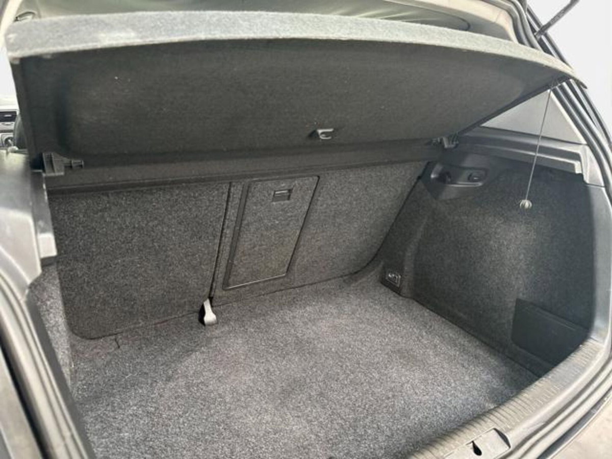 Volkswagen Golf 1.9 TDI 5p. Comfortline (14)