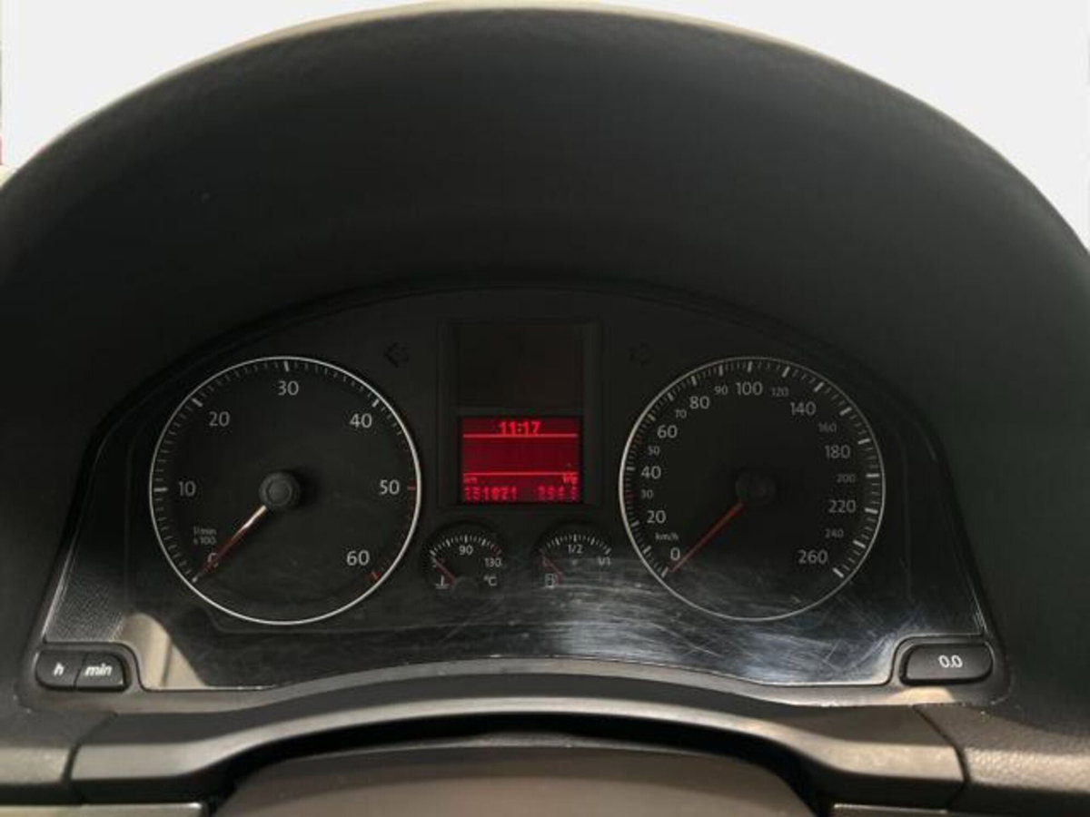 Volkswagen Golf 1.9 TDI 5p. Comfortline (9)