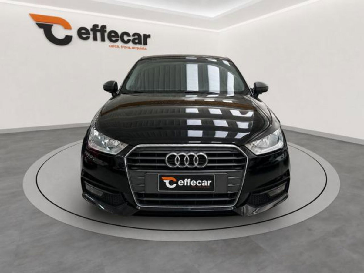 Audi A1 Sportback 1.4 TDI (2)