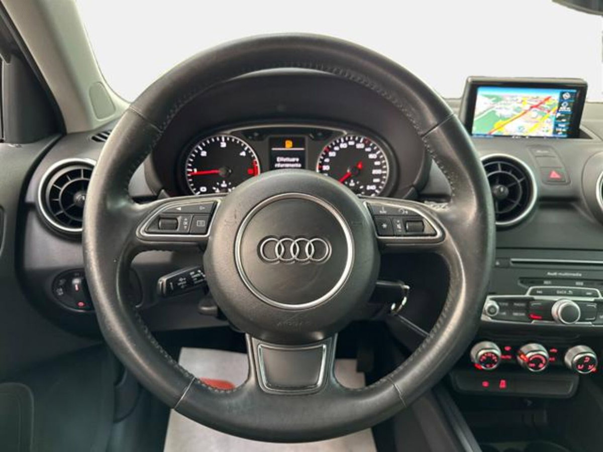 Audi A1 Sportback 1.4 TDI (8)