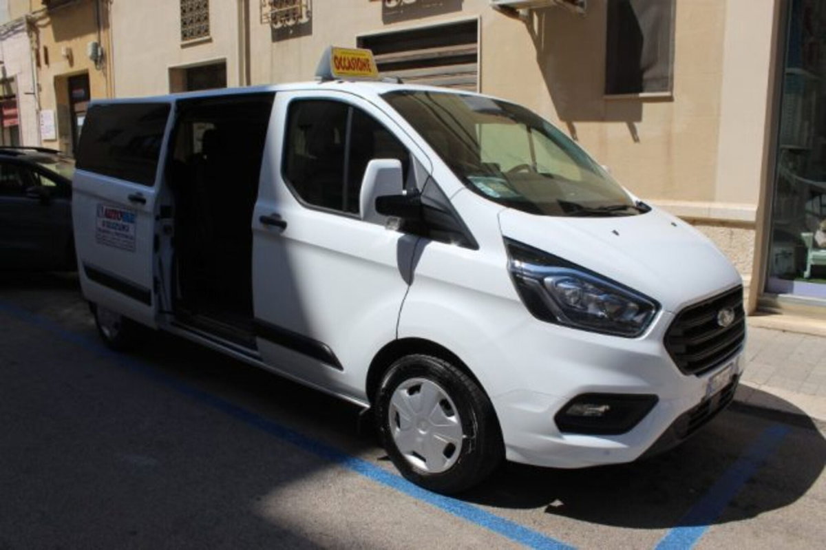 Ford Transit Custom Furgone 320 2.0 EcoBlue PL Combi Trend