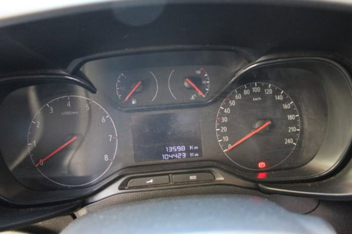 Opel Combo Furgone Cargo 1.5 Diesel 100CV S&S PC 1000kg Edition (9)