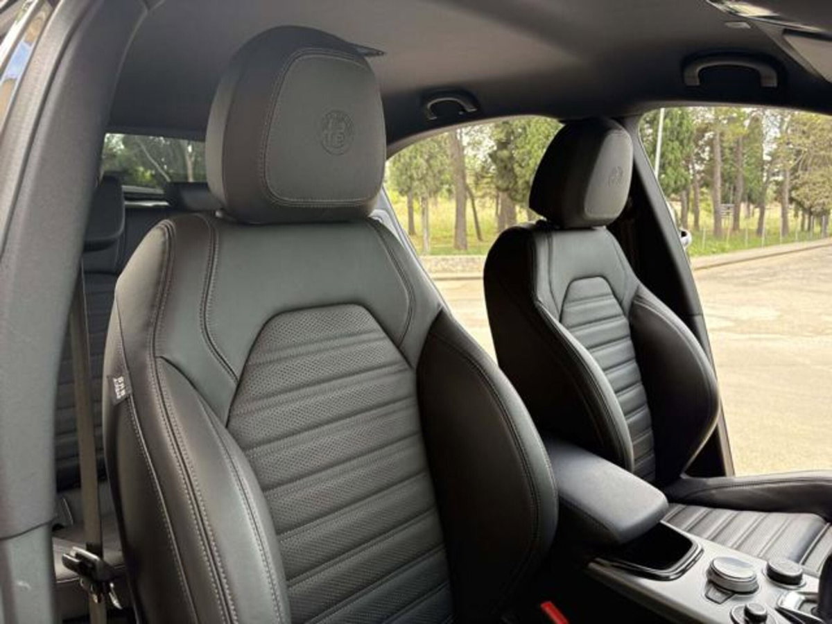 Alfa Romeo Stelvio Stelvio 2.2 Turbodiesel 210 CV AT8 Q4 Veloce (10)