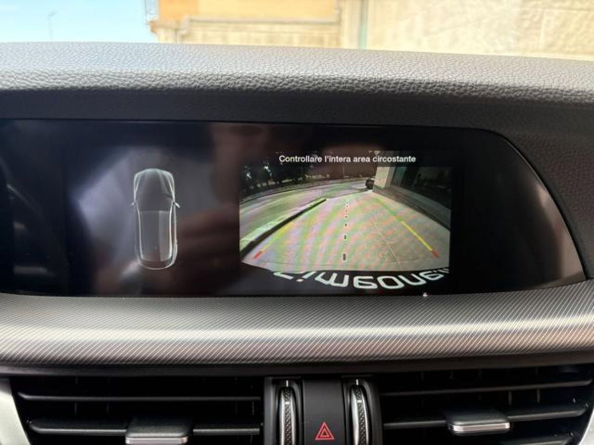 Alfa Romeo Stelvio Stelvio 2.2 Turbodiesel 210 CV AT8 Q4 Veloce (17)