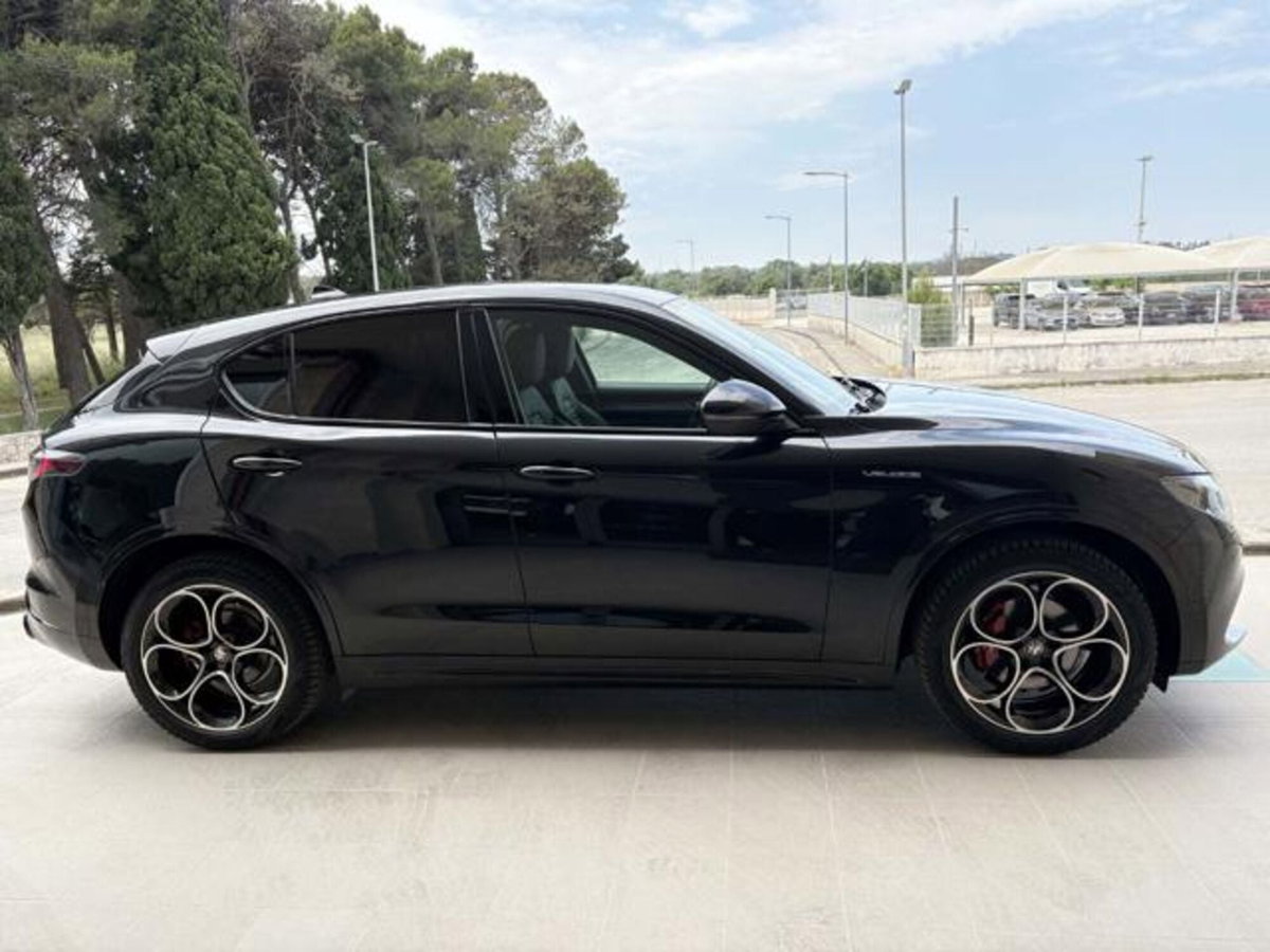 Alfa Romeo Stelvio Stelvio 2.2 Turbodiesel 210 CV AT8 Q4 Veloce (4)