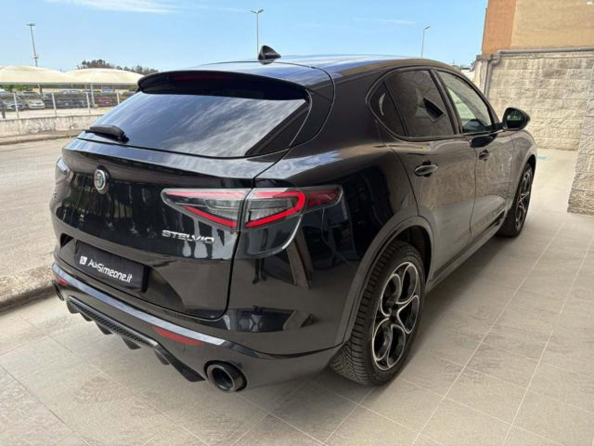 Alfa Romeo Stelvio Stelvio 2.2 Turbodiesel 210 CV AT8 Q4 Veloce (5)