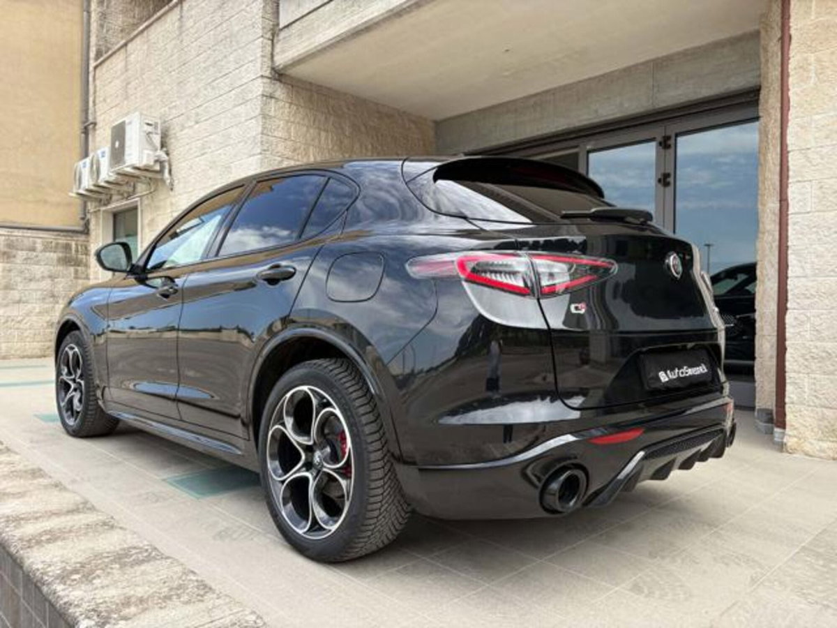 Alfa Romeo Stelvio Stelvio 2.2 Turbodiesel 210 CV AT8 Q4 Veloce (7)