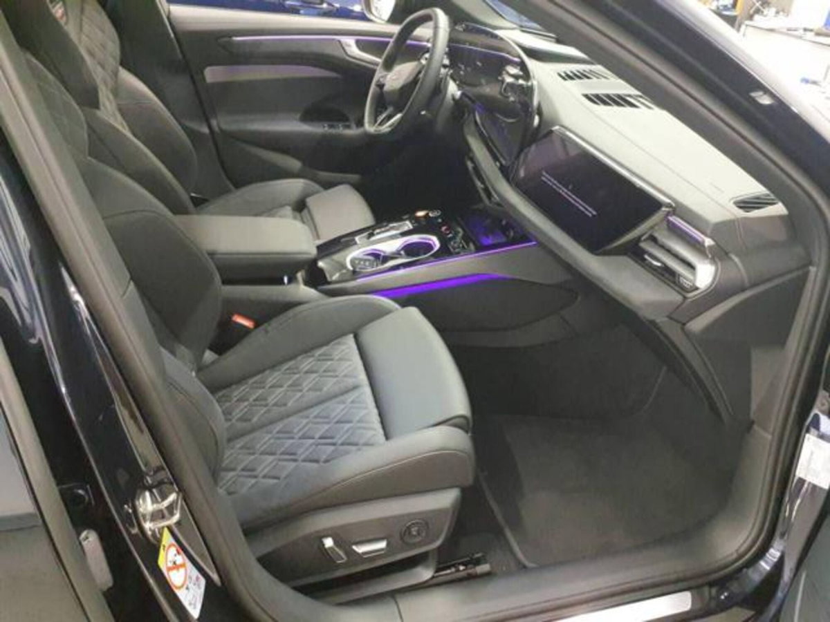 Audi A6 40 2.0 TDI quattro ultra S tronic Business Plus (4)