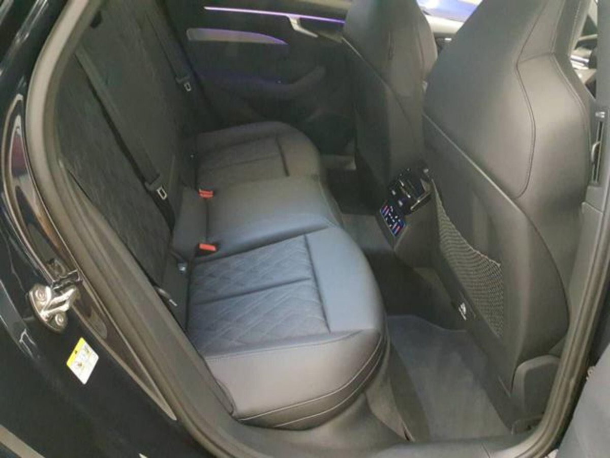 Audi A6 40 2.0 TDI quattro ultra S tronic Business Plus (6)