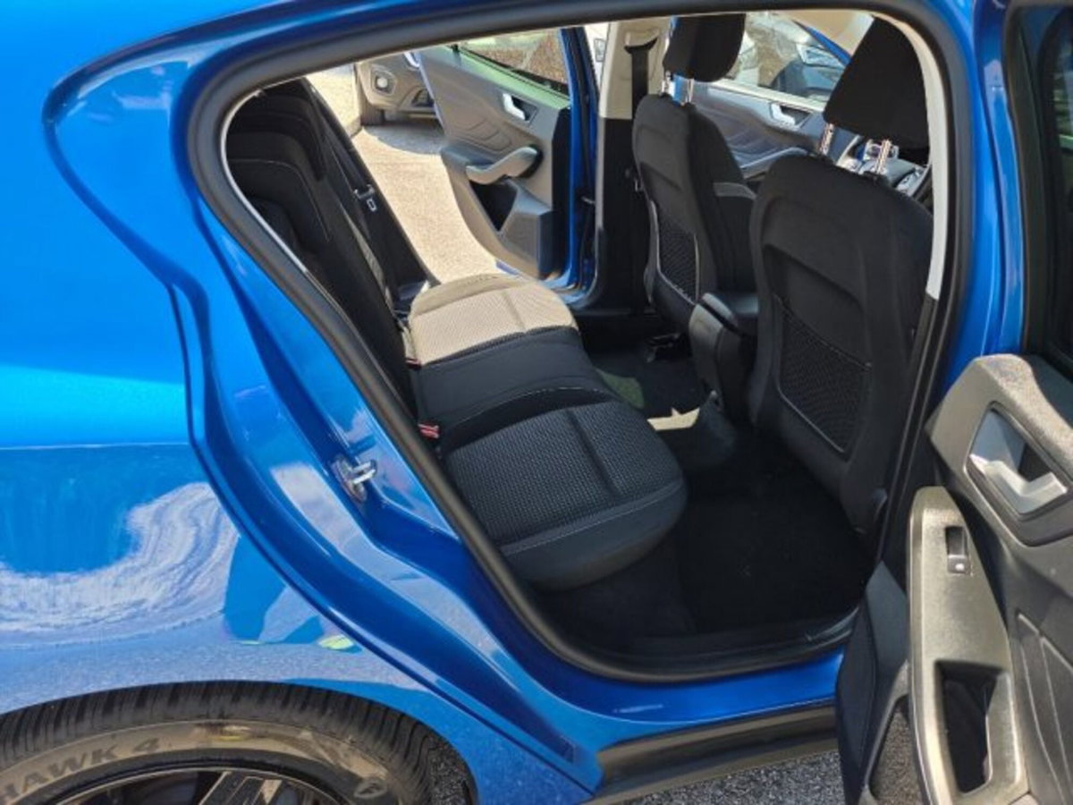 Ford Focus 1.5 EcoBlue 120 CV aut. 5p. Active Design (19)