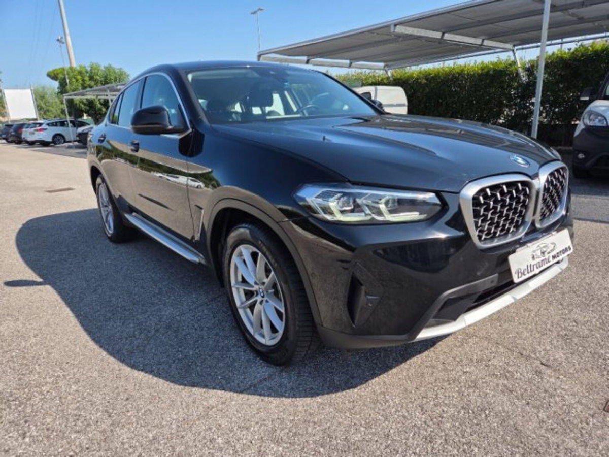 BMW X4 xDrive20d 48V (3)