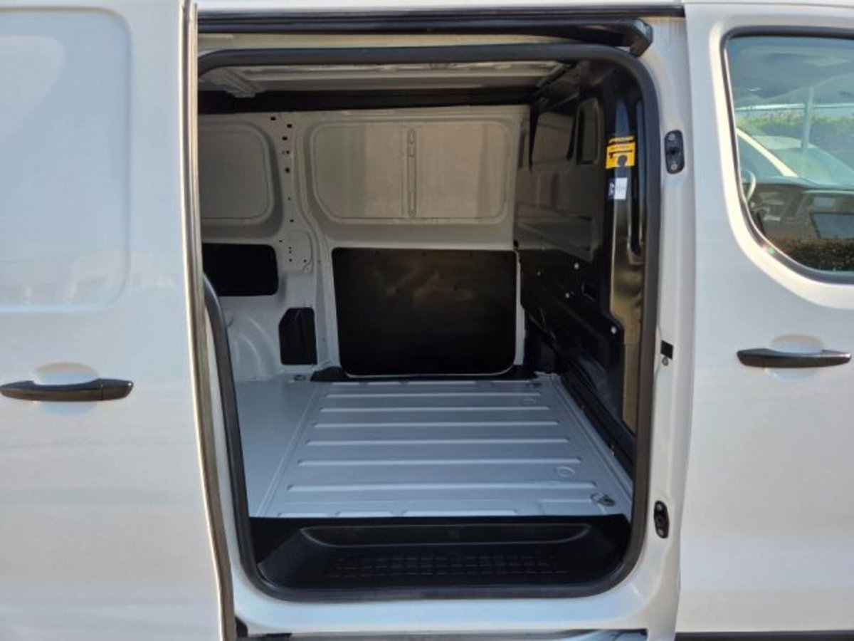 Citroen Jumpy Furgone 1.5 BlueHDi 100 S&S PL-TN Furgone M Club (18)