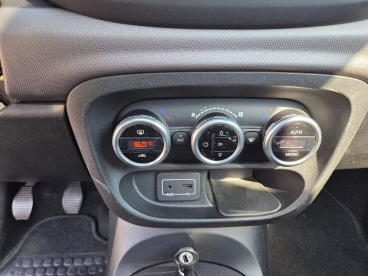 Fiat 500L Living 1.3 Multijet 95 CV Lounge (10)