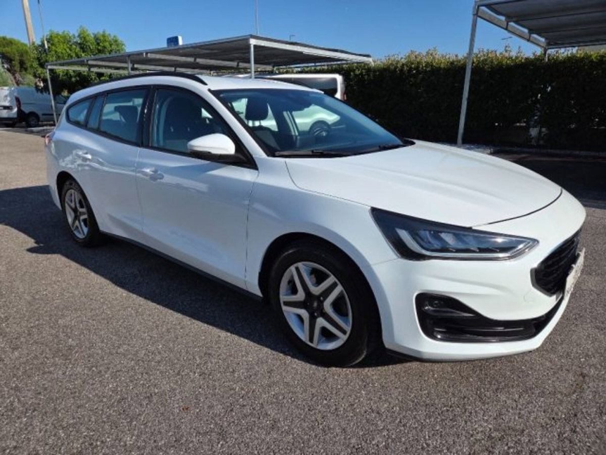 Ford Focus Station Wagon 1.5 EcoBlue 120 CV automatico SW Business (3)