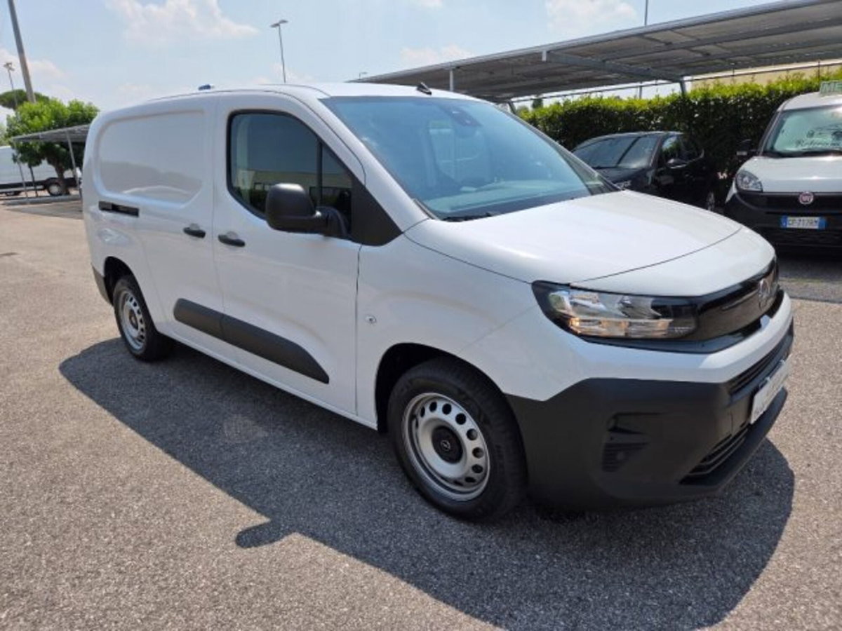 Opel Combo Furgone Cargo XL 1.5 Diesel 130CV PL 950kg Edition (3)