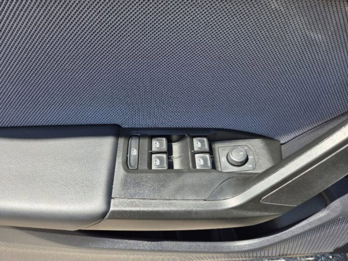SEAT Leon 2.0 tdi Business 150cv dsg (13)