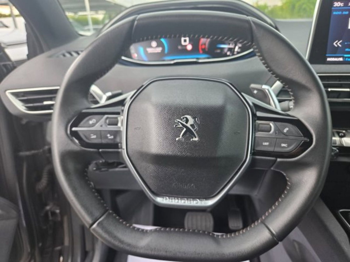 Peugeot 3008 BlueHDi 130 S&S EAT8 Active Pack (11)