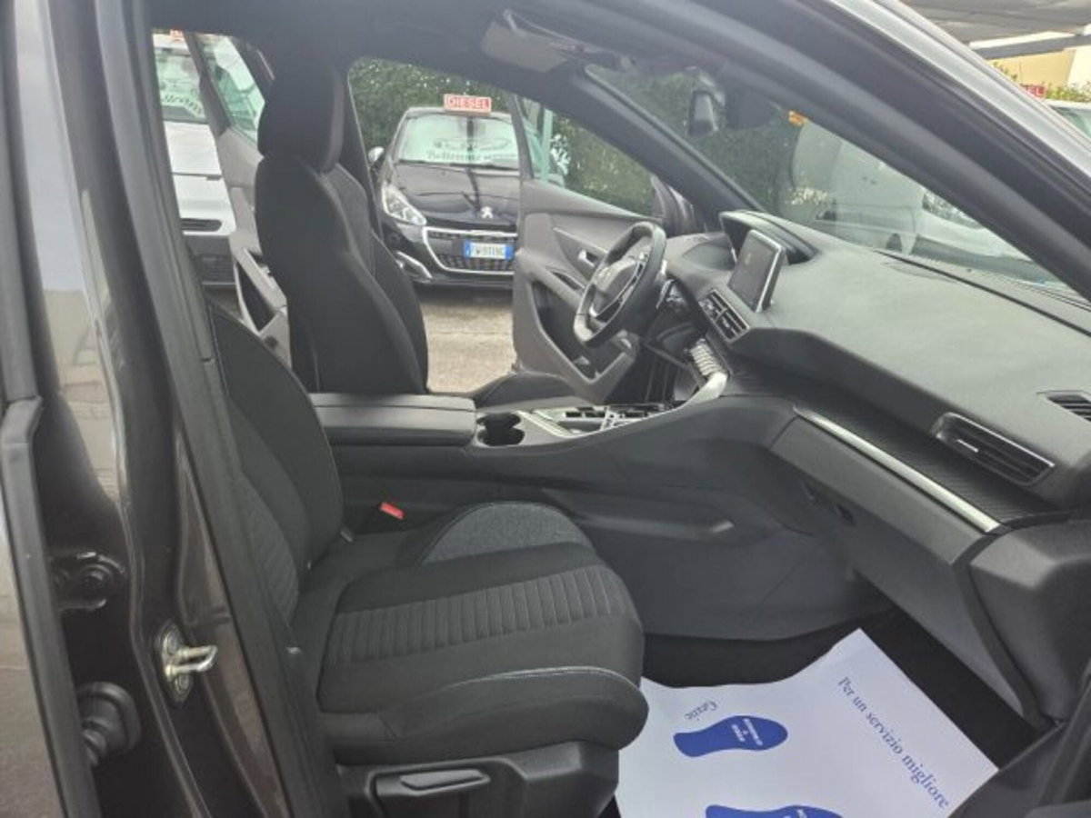 Peugeot 3008 BlueHDi 130 S&S EAT8 Active Pack (19)