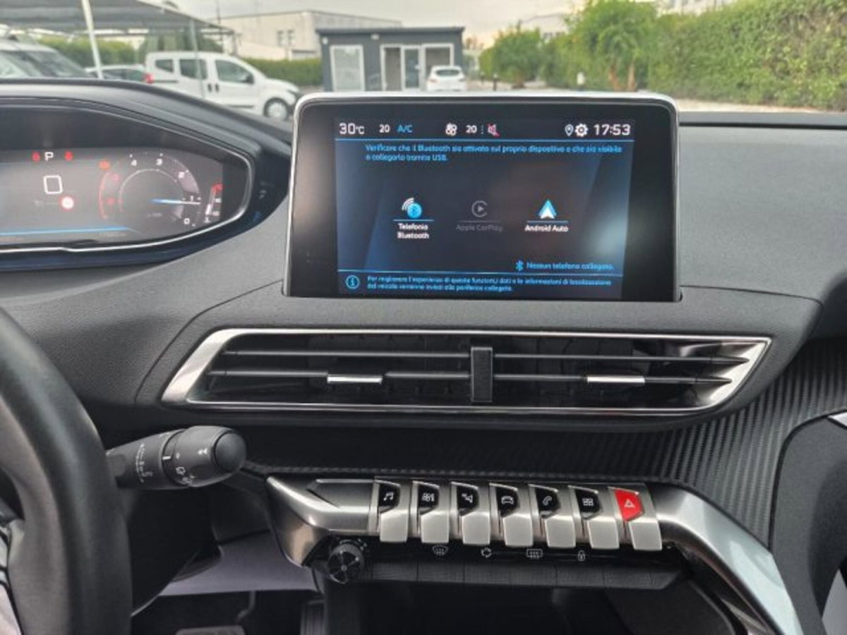Peugeot 3008 BlueHDi 130 S&S EAT8 Active Pack (9)