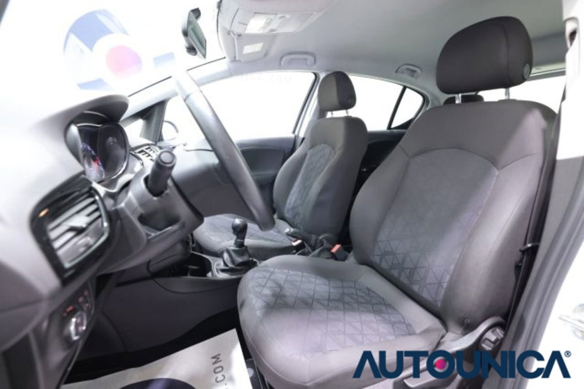 Opel Corsa 1.4 90CV GPL Tech 5 porte 120 Anniversary (6)