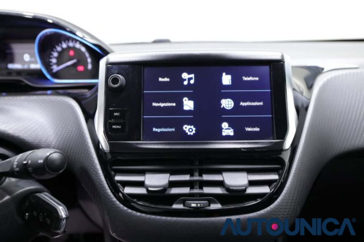 Peugeot 2008 82 S&S Allure (9)