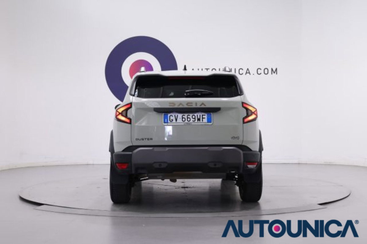 Dacia Duster 1.2 mild hybrid Extreme 4x4 130cv (16)