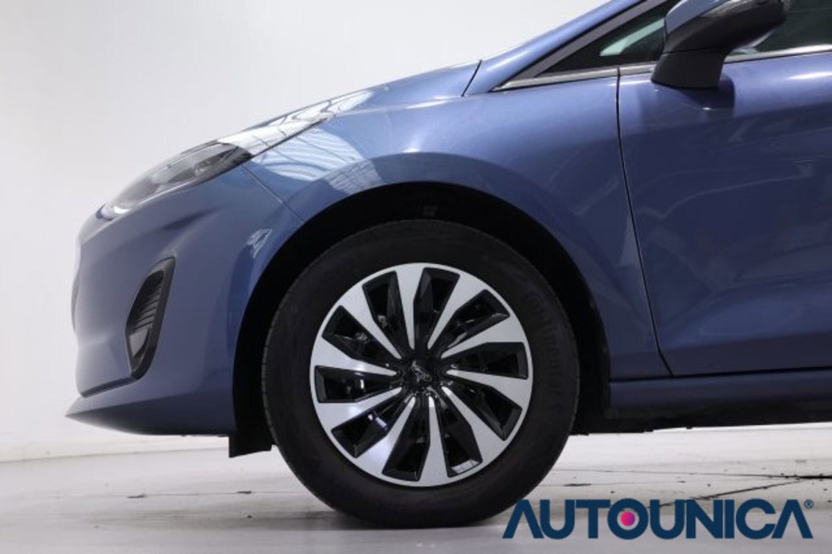 Ford Fiesta 1.1 75 CV 5 porte Titanium (17)