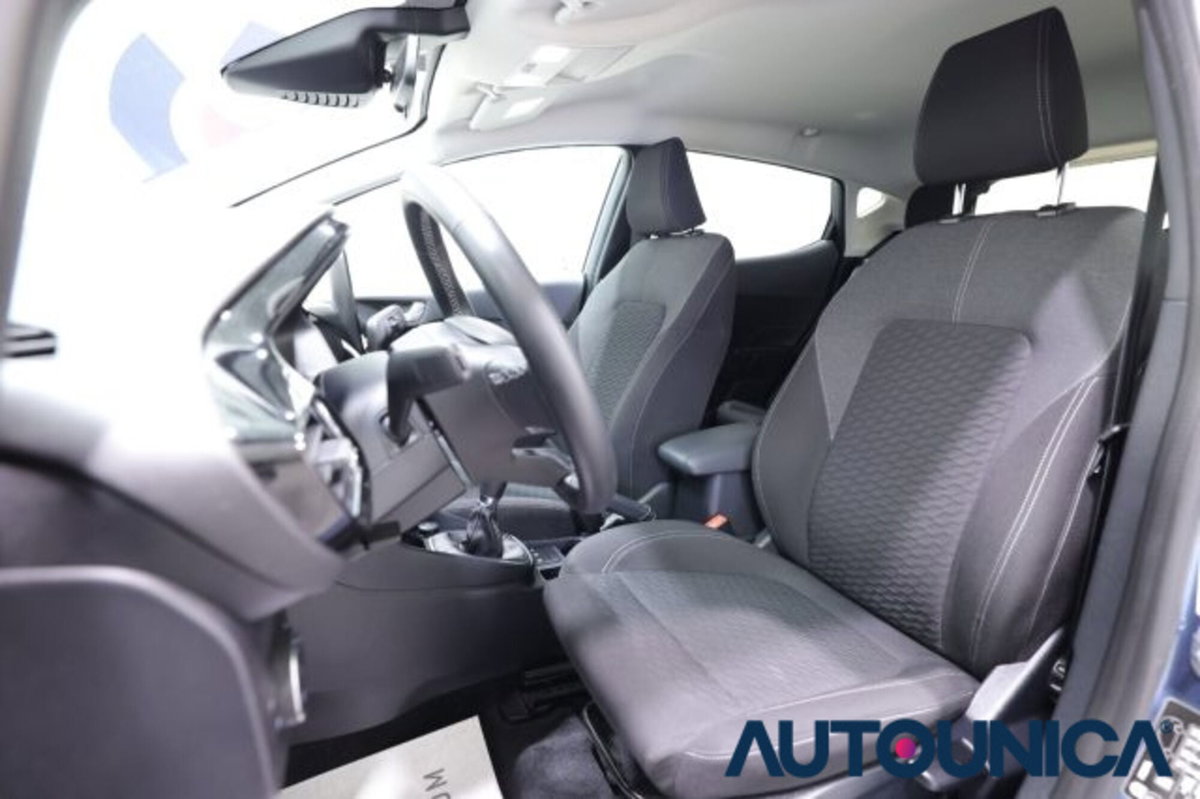 Ford Fiesta 1.1 75 CV 5 porte Titanium (6)