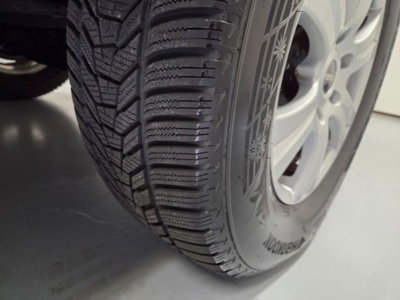 Toyota Hilux 2.5 D-4D 4WD 2p. Extra Cab DLX (14)