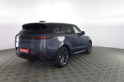 Land Rover Range Rover Sport 3.0D l6 300 CV HSE Dynamic Stealth (4)