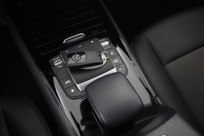 Mercedes-Benz CLA Shooting Brake 180 d Automatic Shooting Brake Business (12)