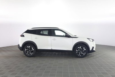 Peugeot 2008 PureTech 100 S&S Allure Pack (3)