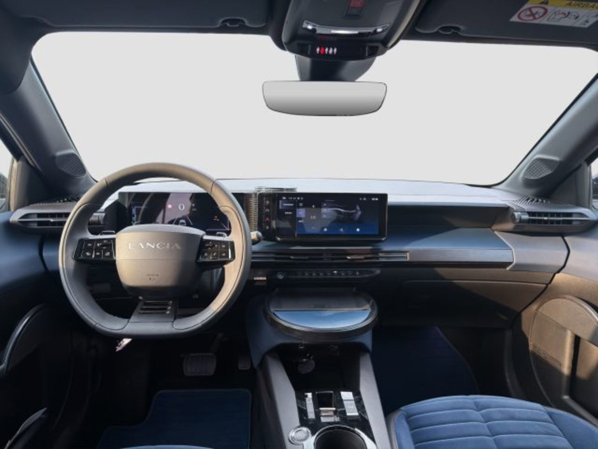 Lancia Ypsilon 1.2 mhev Edizione Cassina e-dct (12)