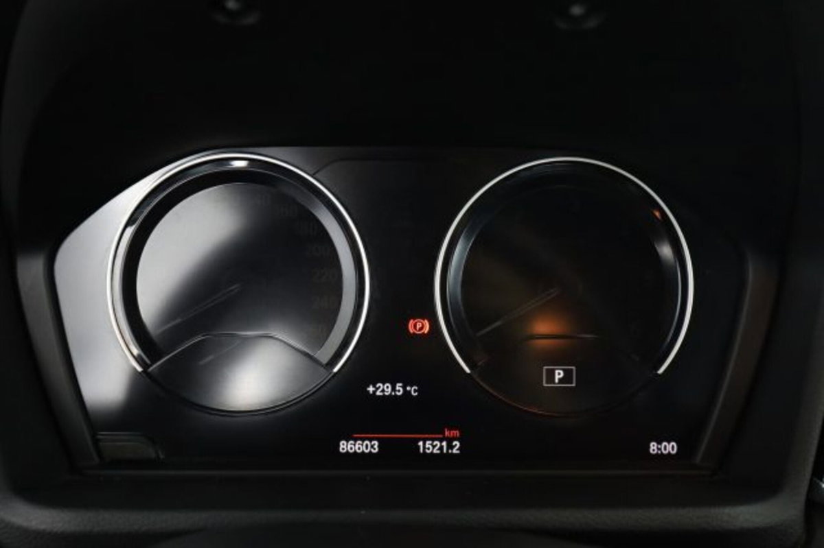 BMW X1 xDrive20d Business Advantage (7)