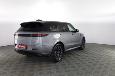 Land Rover Range Rover Sport 3.0D l6 249 CV HSE Dynamic Stealth (4)