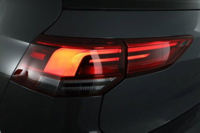 Volkswagen Golf Variant 1.0 eTSI EVO DSG Life (10)
