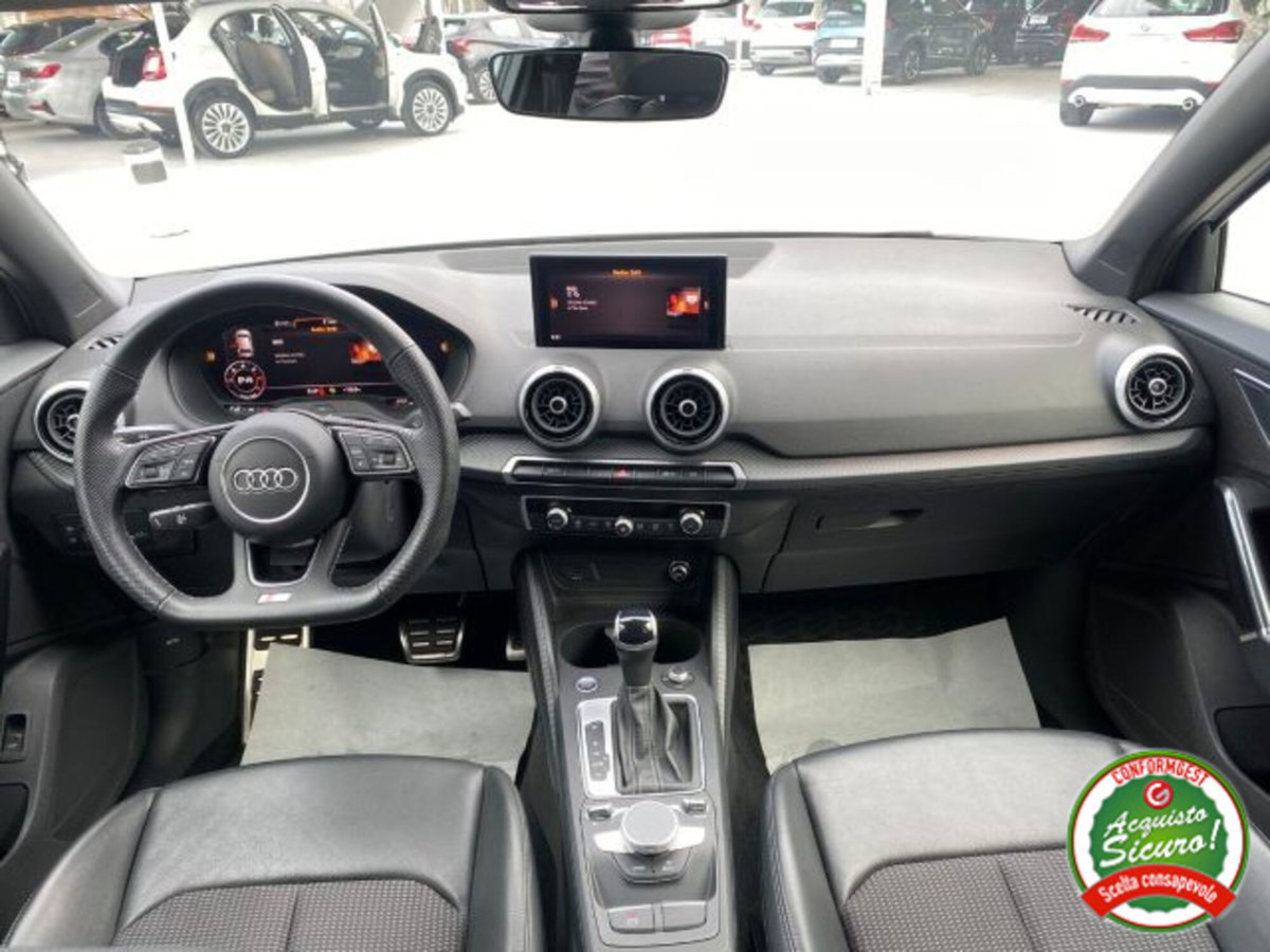 Audi Q2 Q2 30 TDI S tronic Identity Black (11)