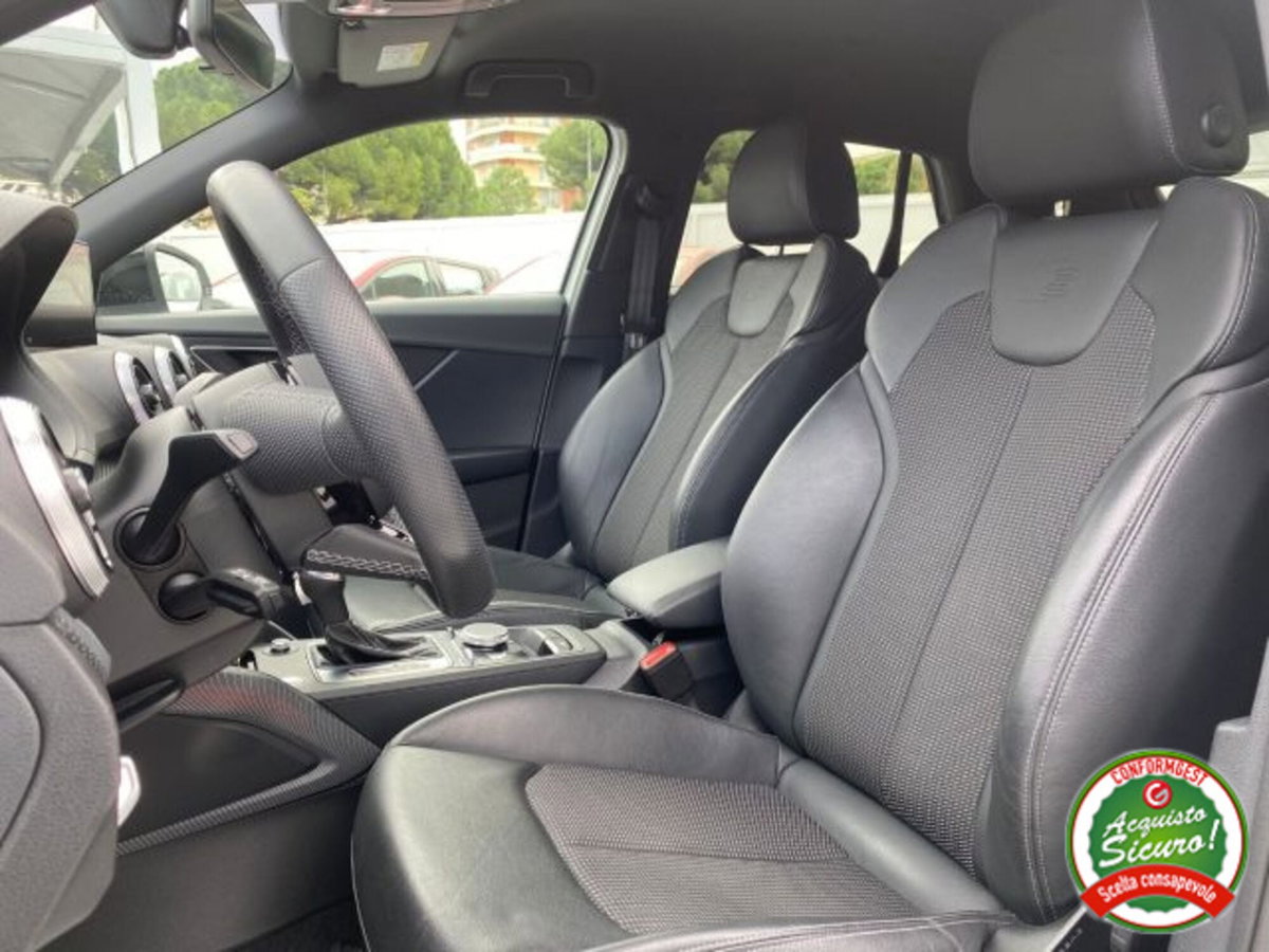 Audi Q2 Q2 30 TDI S tronic Identity Black (8)