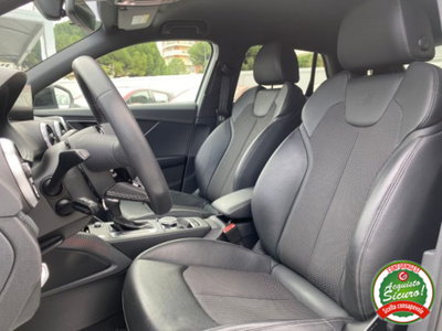 Audi Q2 Q2 30 TDI S tronic Identity Black (8)