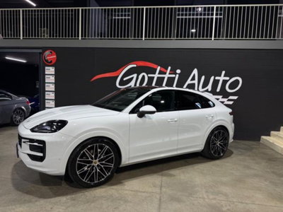 Porsche Cayenne Coupé 3.0 V6 (2)
