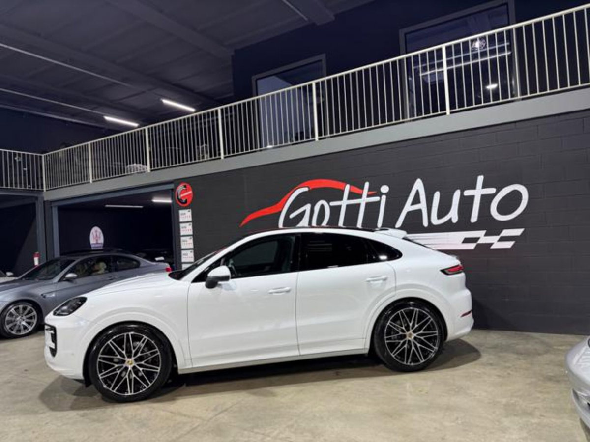 Porsche Cayenne Coupé 3.0 V6 (4)