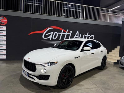 Maserati Levante Levante V6 350 CV AWD Modena