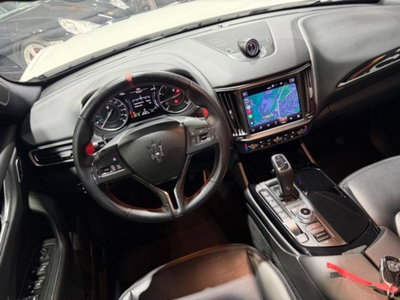 Maserati Levante Levante V6 350 CV AWD Modena (11)