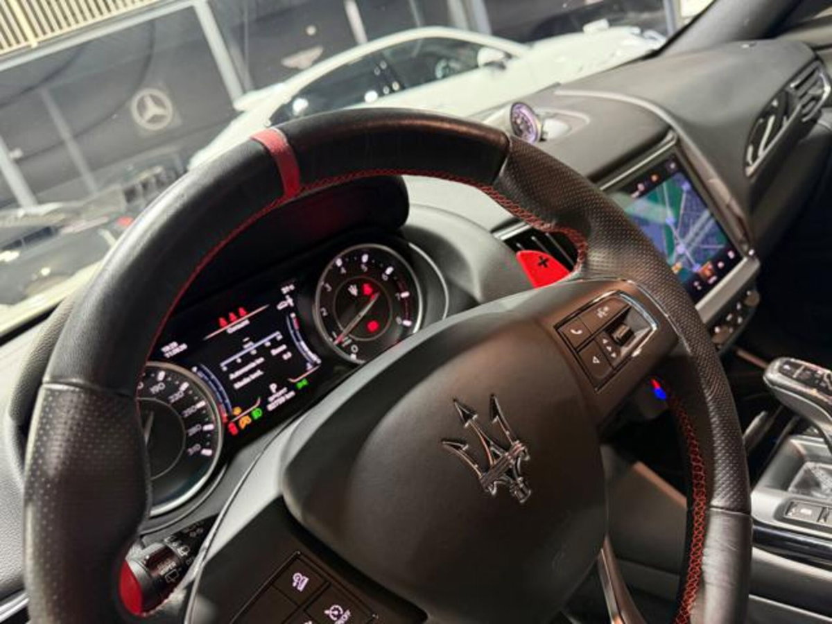 Maserati Levante Levante V6 350 CV AWD Modena (13)