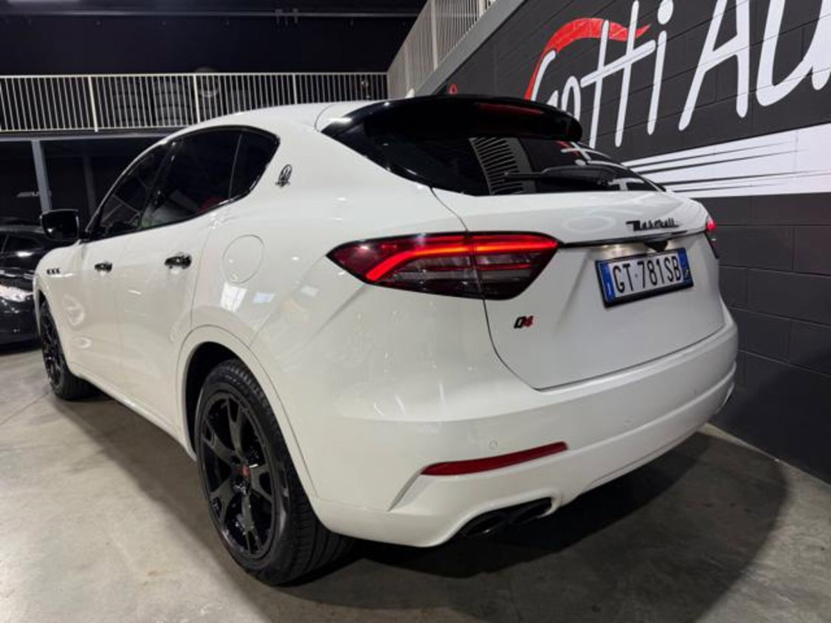 Maserati Levante Levante V6 350 CV AWD Modena (5)