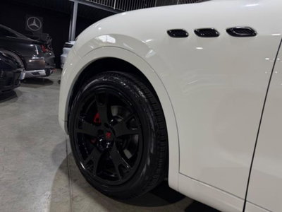 Maserati Levante Levante V6 350 CV AWD Modena (7)