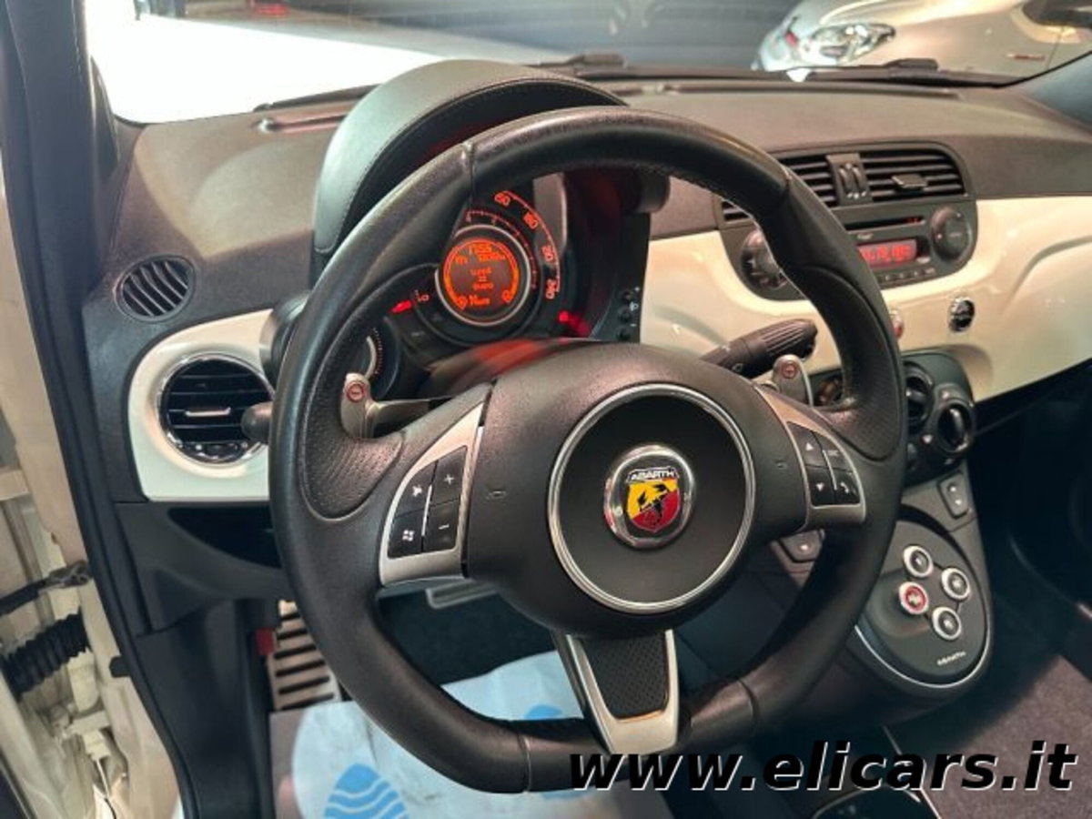 Abarth 500 Cabrio 1.4 Turbo T-Jet MTA (8)