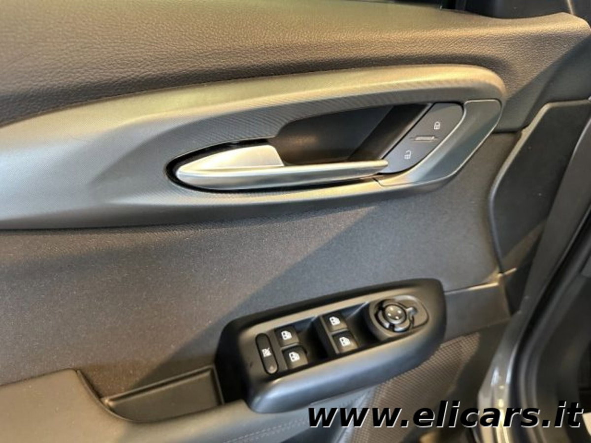 Alfa Romeo Tonale 1.5 hybrid Sprint 130cv tct7 (12)