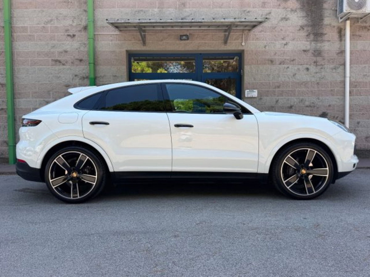 Porsche Cayenne 3.0 V6 Platinum Edition (2)