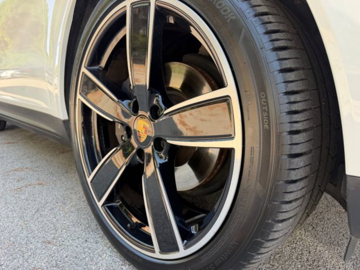 Porsche Cayenne 3.0 V6 Platinum Edition (6)